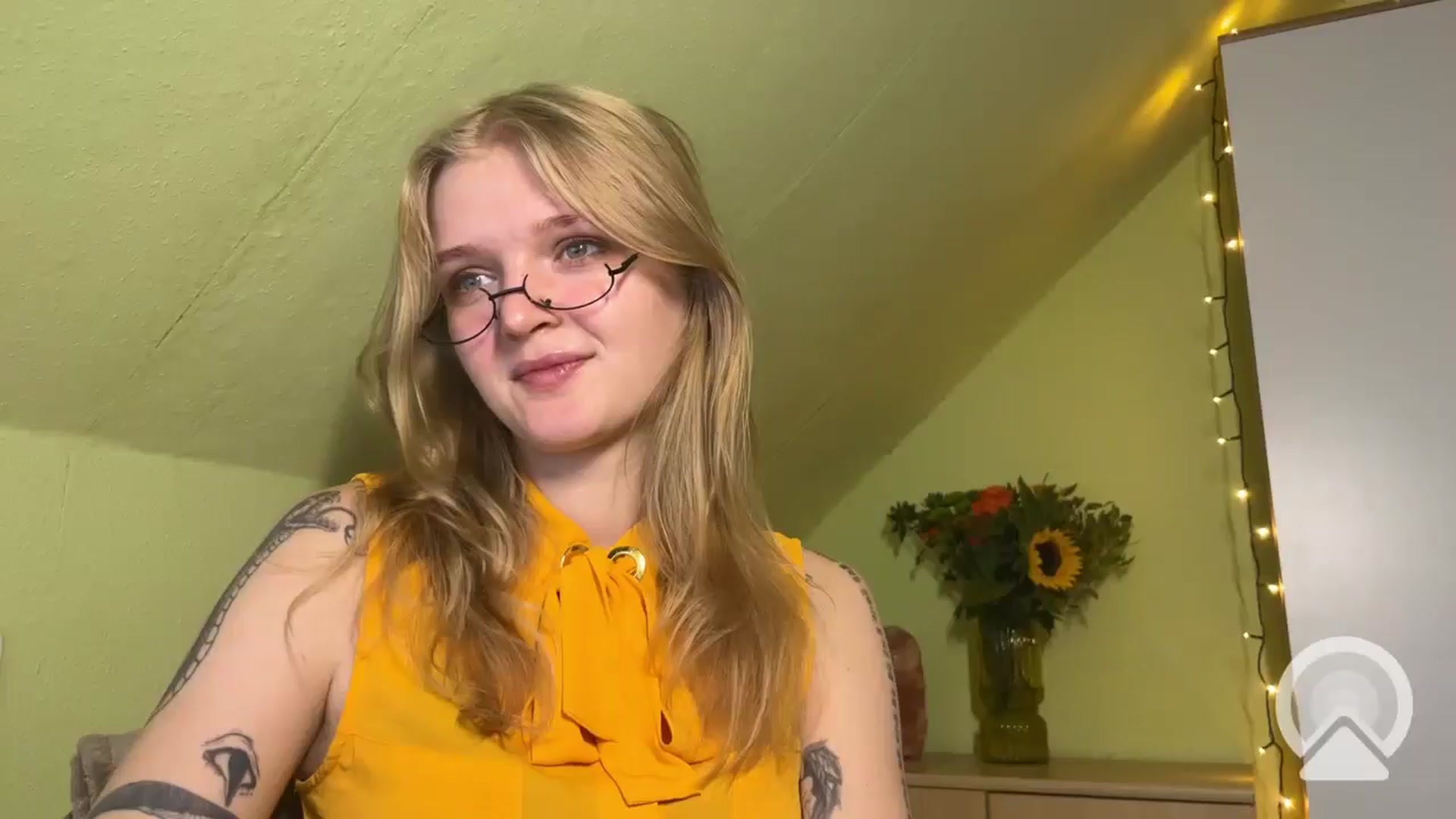 Gallery image thumbnail from BlondeVixen_A's myfreecams stream on, 07/27/2025, 10:18 image 1 of 20