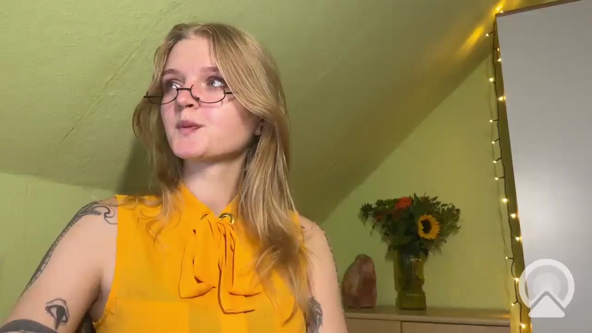 Gallery image thumbnail from BlondeVixen_A's myfreecams stream on, 07/27/2025, 10:18 image 18 of 20