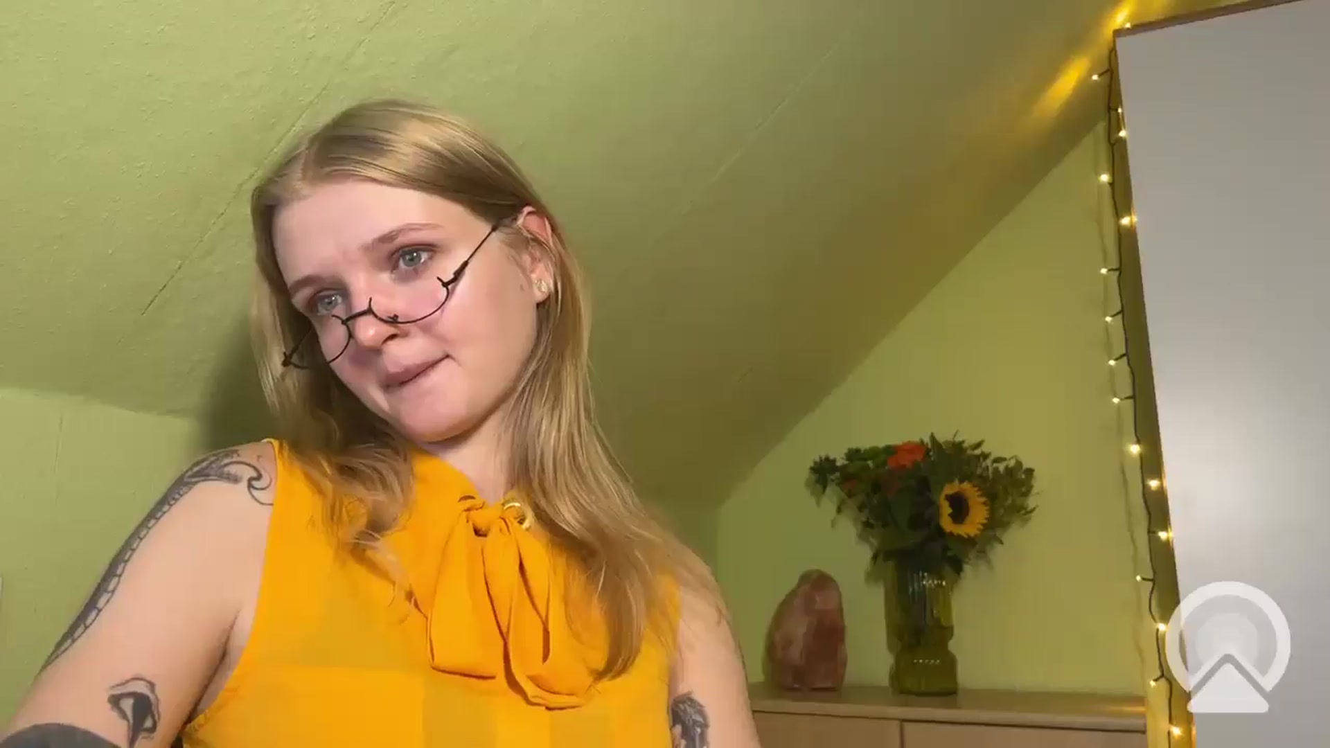 Gallery image thumbnail from BlondeVixen_A's myfreecams stream on, 07/27/2025, 10:49 image 20 of 20