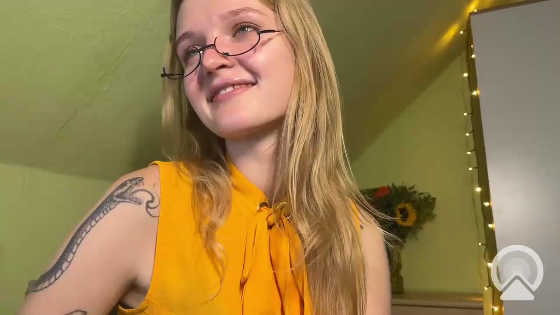 Gallery image thumbnail from BlondeVixen_A's myfreecams stream on, 07/27/2025, 10:49 image 5 of 20