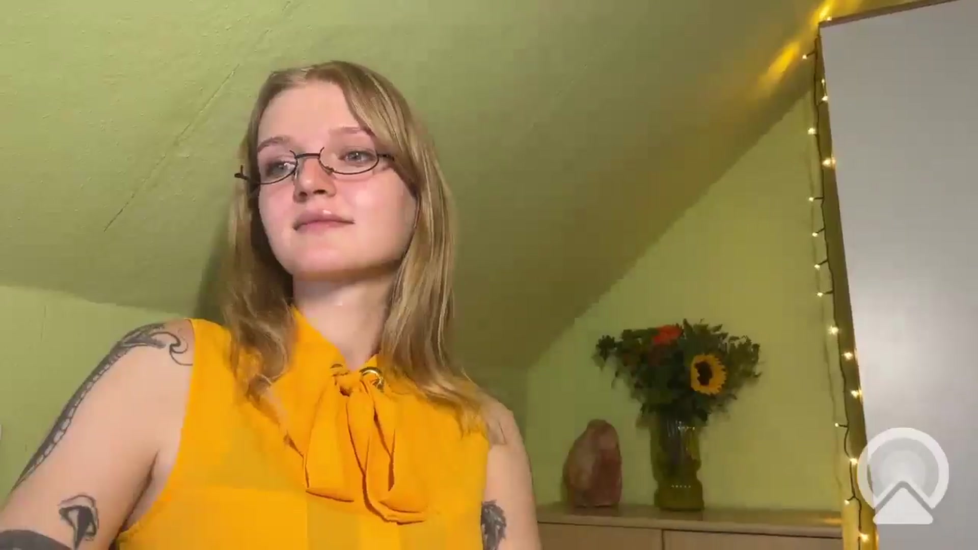 Gallery image thumbnail from BlondeVixen_A's myfreecams stream on, 07/27/2025, 10:49 image 14 of 20