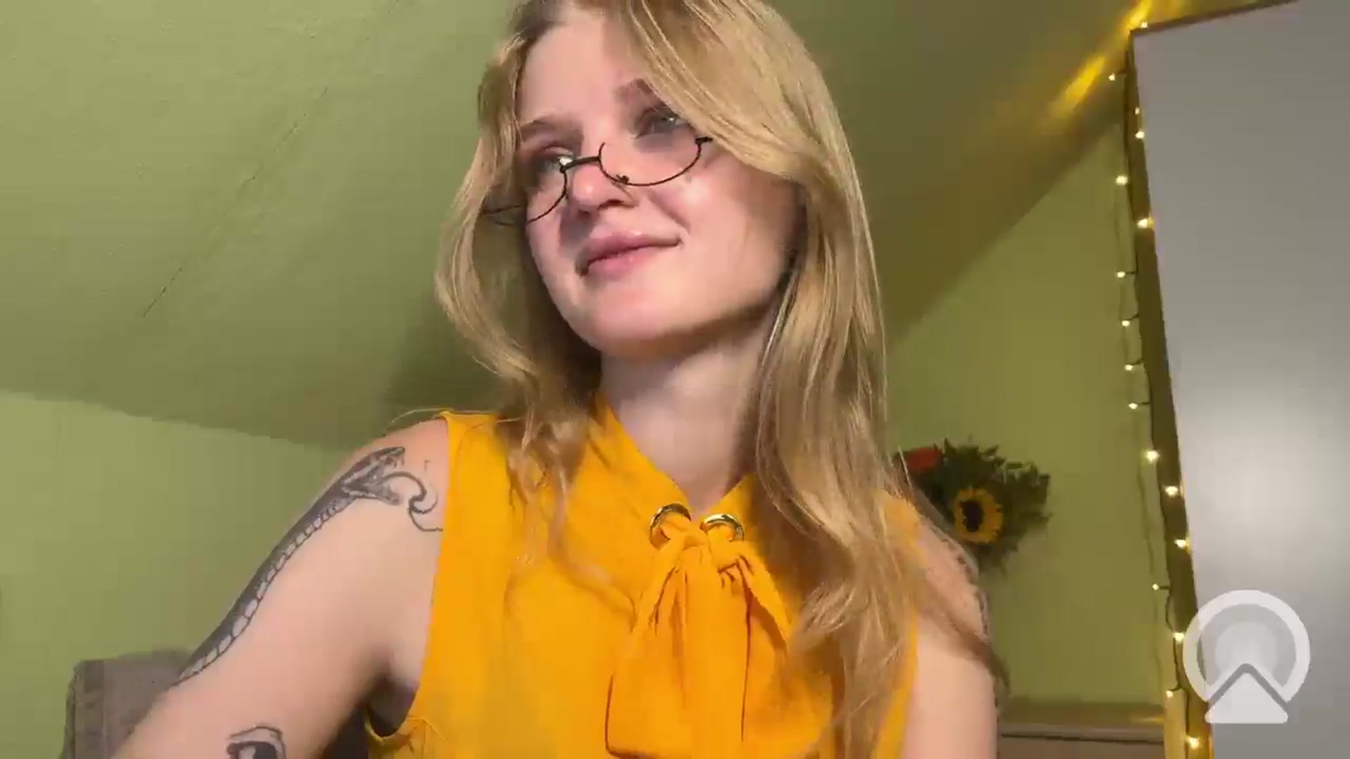 Gallery image thumbnail from BlondeVixen_A's myfreecams stream on, 07/27/2025, 12:14 image 14 of 20