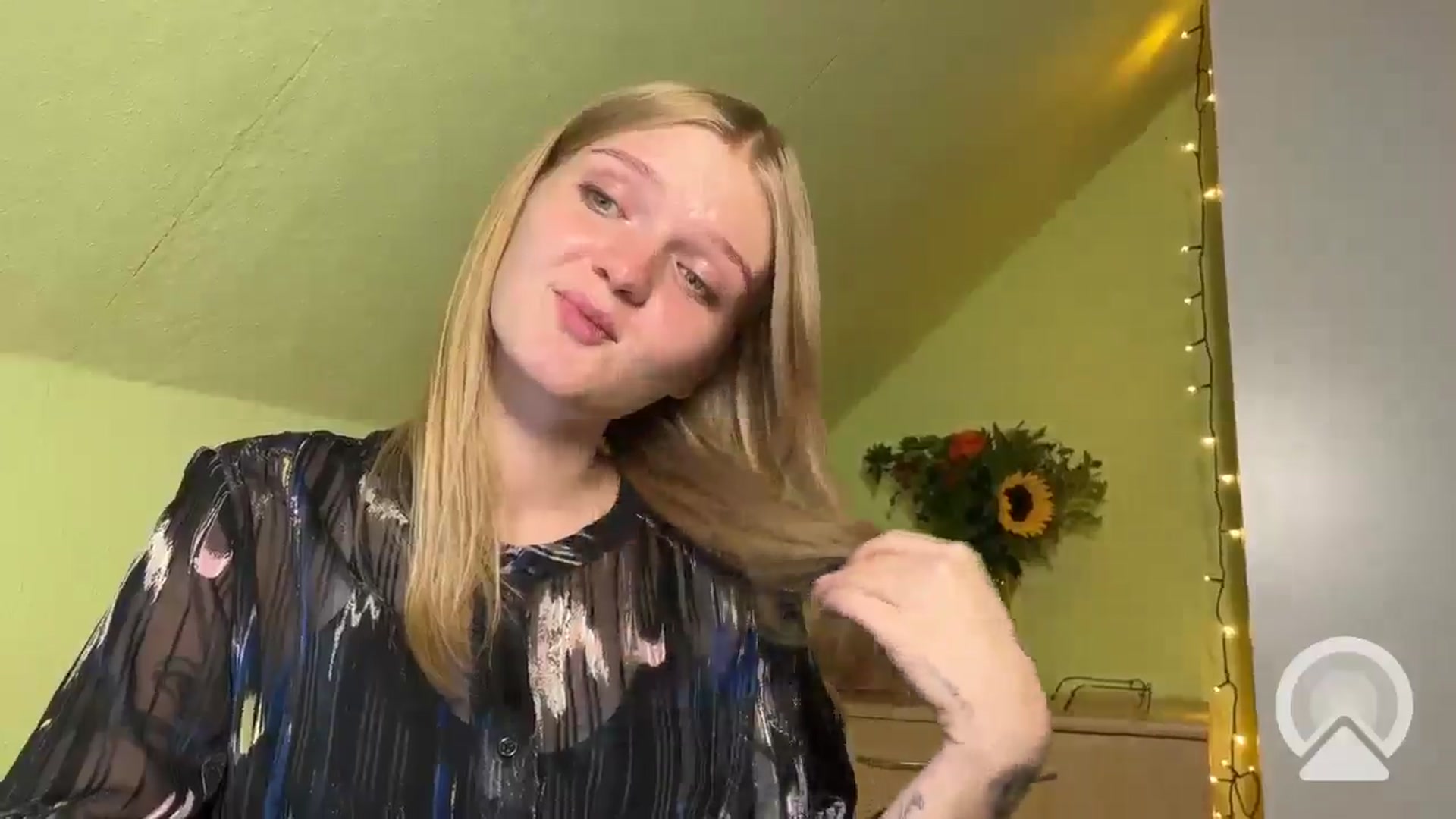 Gallery image thumbnail from BlondeVixen_A's myfreecams stream on, 07/28/2025, 22:44 image 7 of 20