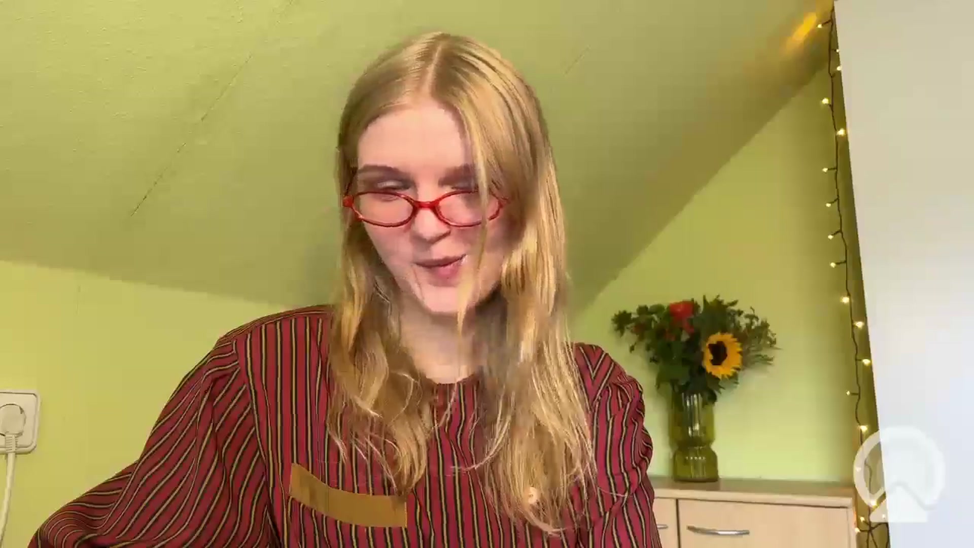 Gallery image thumbnail from BlondeVixen_A's myfreecams stream on, 07/30/2025, 16:05 image 6 of 20