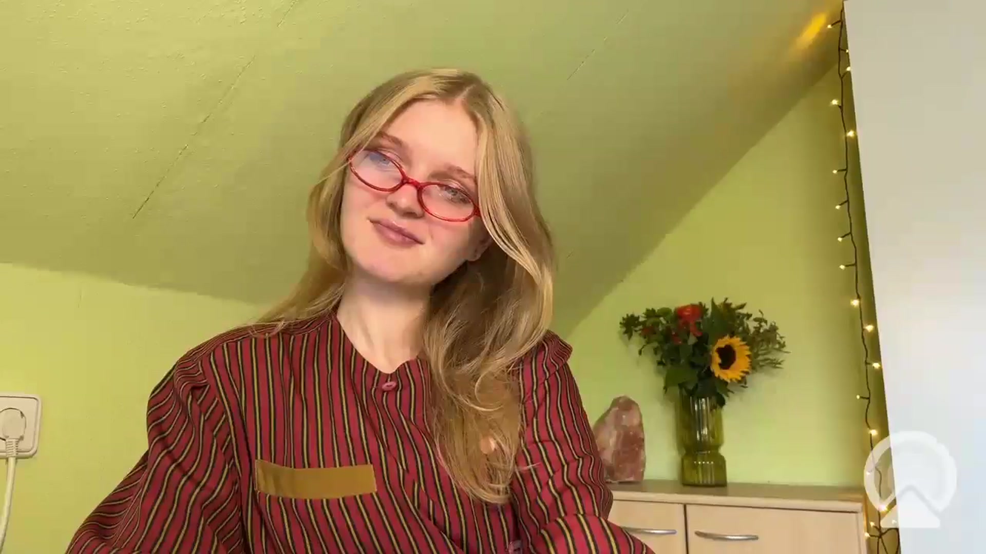 Gallery image thumbnail from BlondeVixen_A's myfreecams stream on, 07/30/2025, 16:05 image 8 of 20