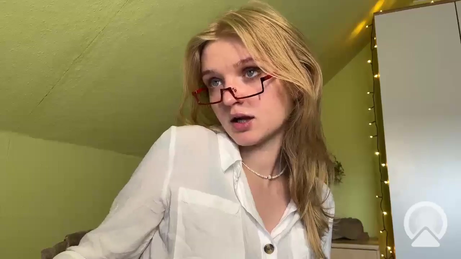 Gallery image thumbnail from BlondeVixen_A's myfreecams stream on, 08/01/2025, 15:46 image 10 of 20