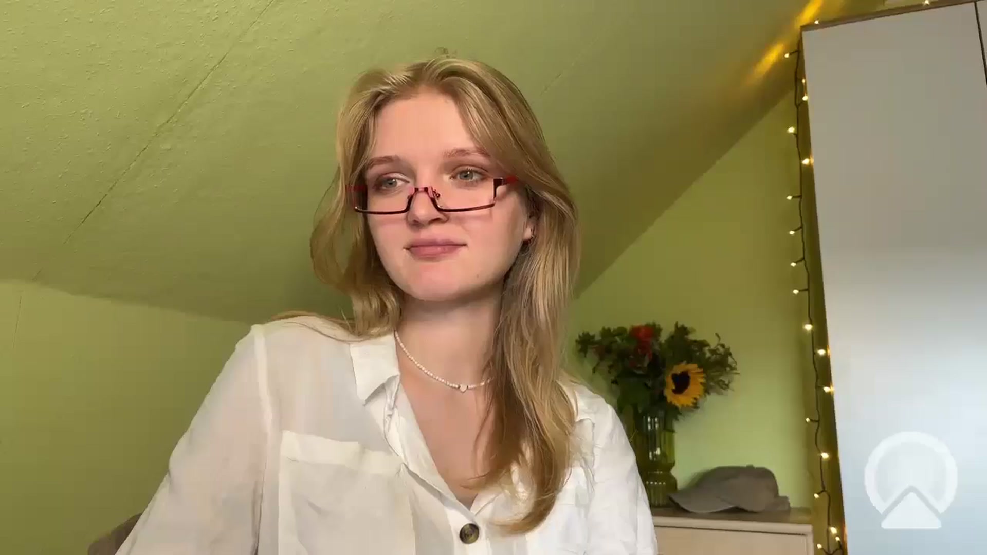 Gallery image thumbnail from BlondeVixen_A's myfreecams stream on, 08/01/2025, 17:00 image 8 of 20