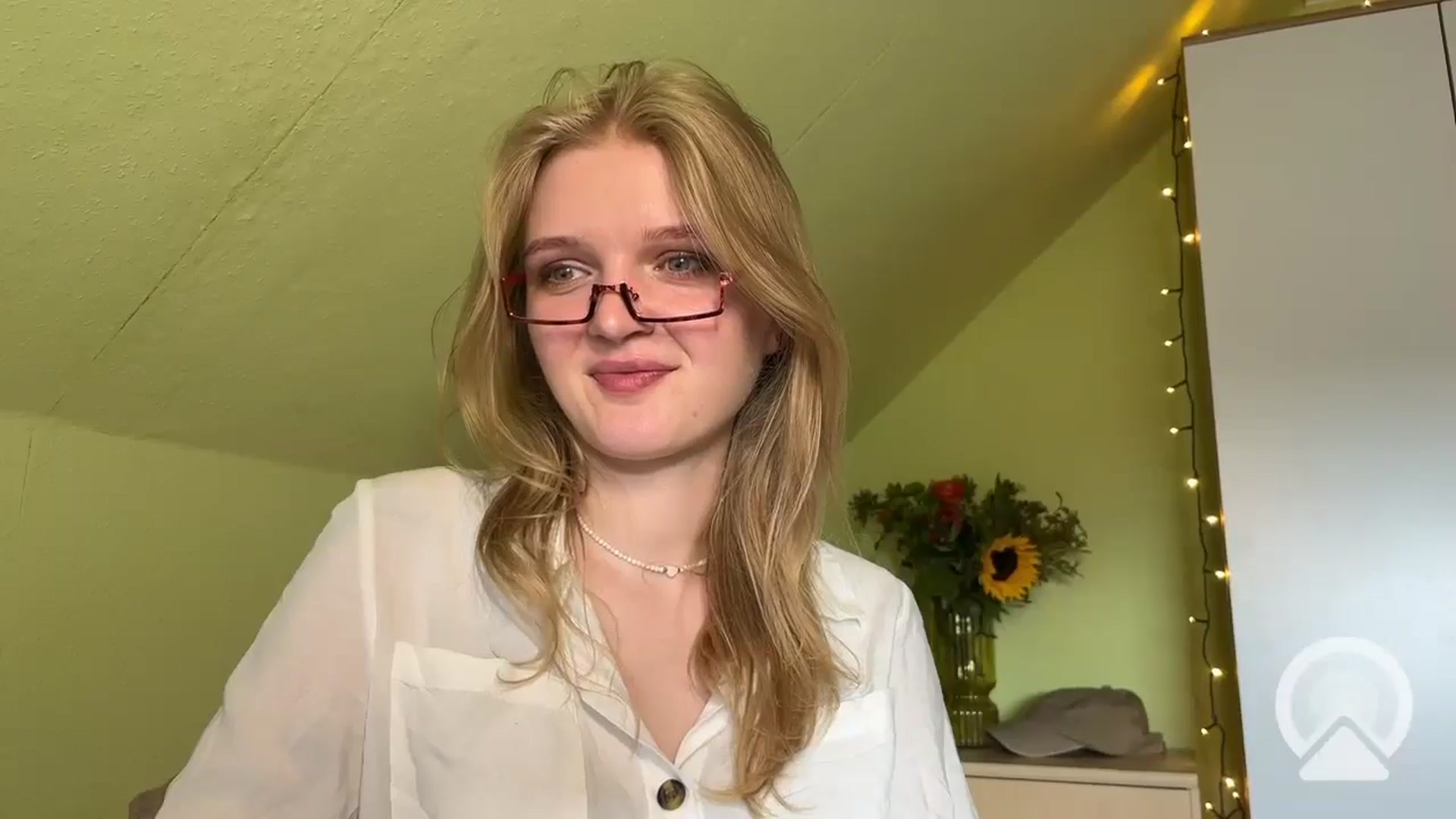 Gallery image thumbnail from BlondeVixen_A's myfreecams stream on, 08/01/2025, 17:00 image 19 of 20