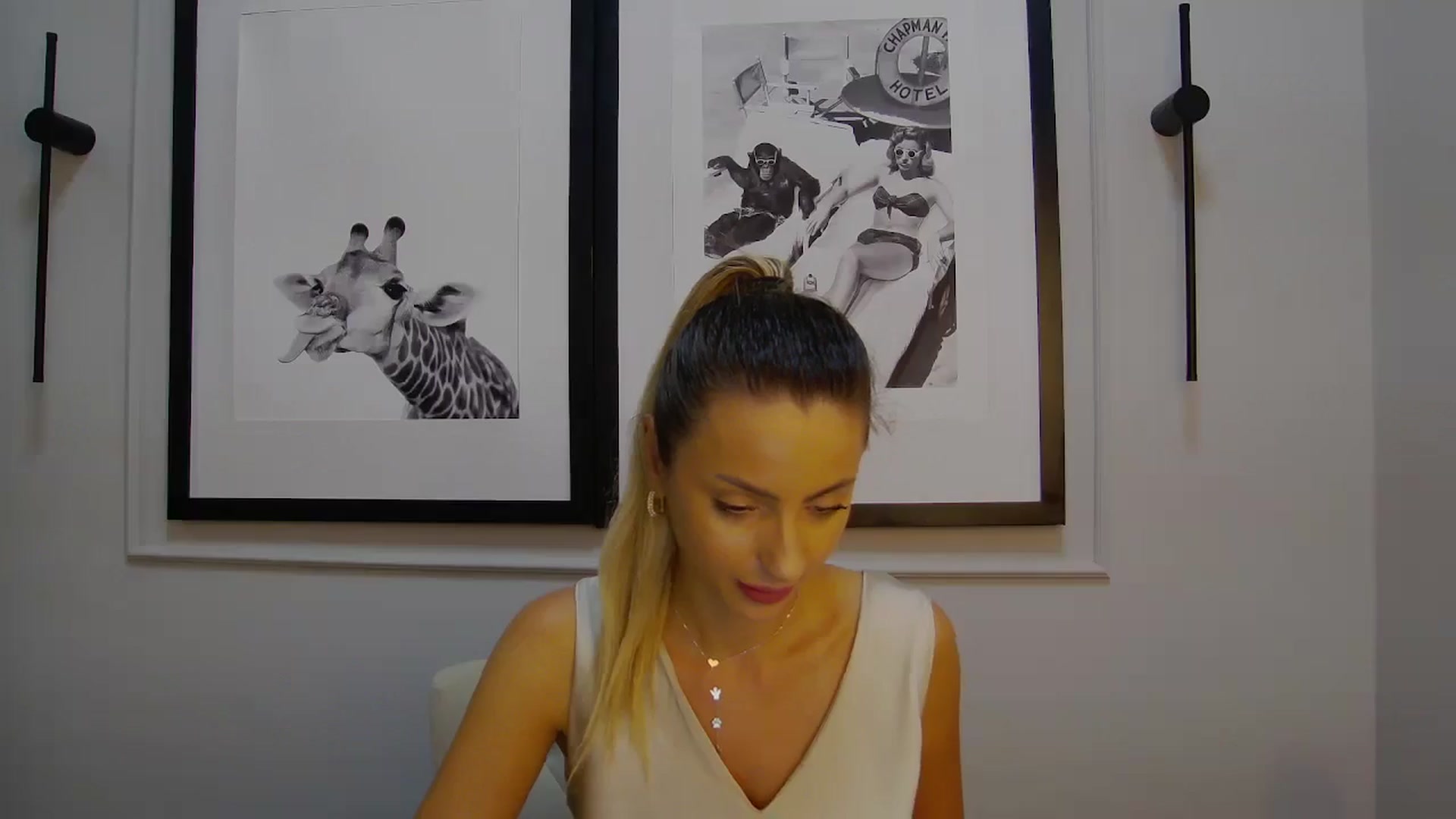 Gallery image thumbnail from Blonde_Ashley's myfreecams stream on, 09/07/2025, 13:14 image 17 of 20