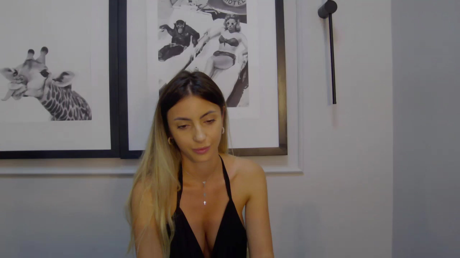 Gallery image thumbnail from Blonde_Ashley's myfreecams stream on, 09/24/2025, 12:29 image 20 of 20