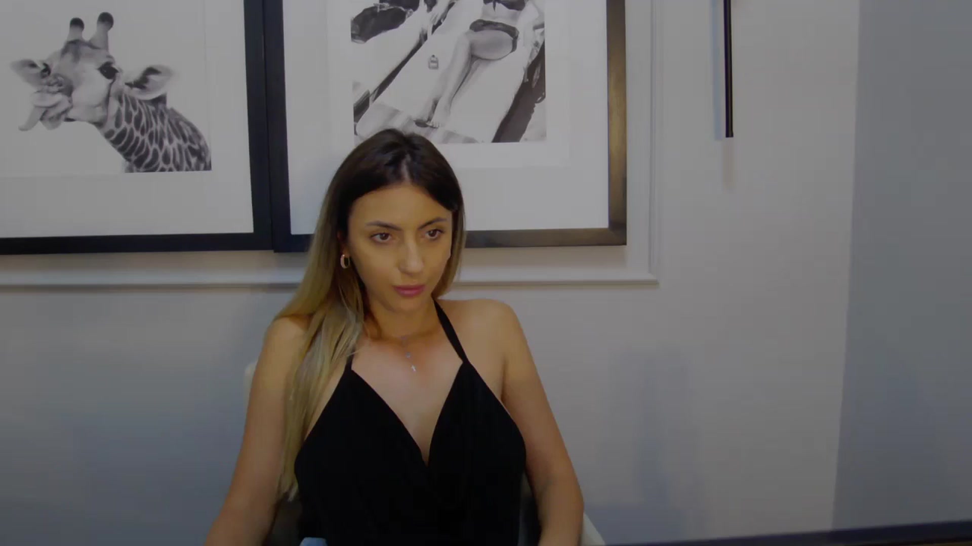 Gallery image thumbnail from Blonde_Ashley's myfreecams stream on, 09/24/2025, 13:43 image 15 of 20