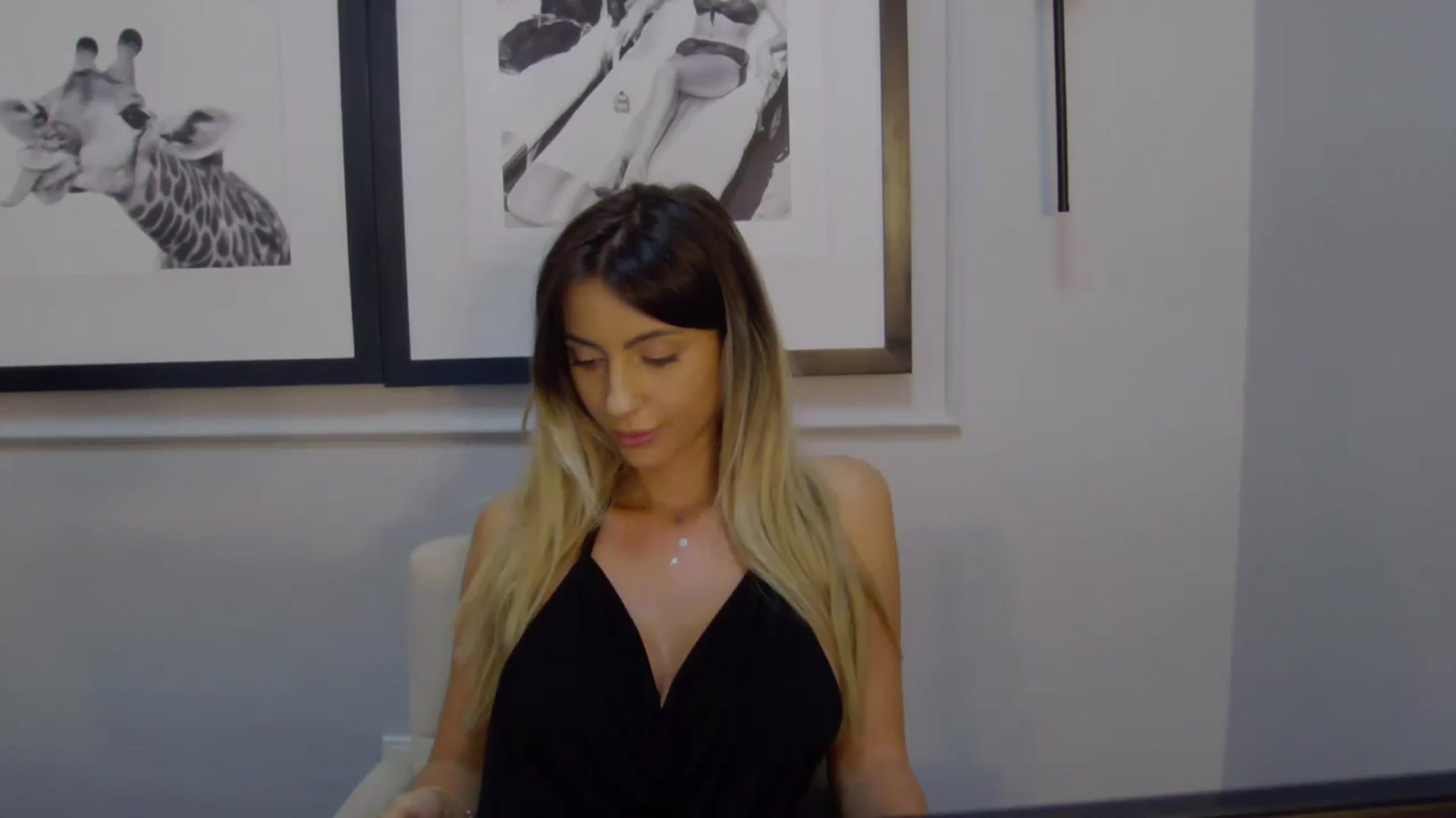 Gallery image thumbnail from Blonde_Ashley's myfreecams stream on, 09/24/2025, 13:43 image 2 of 20