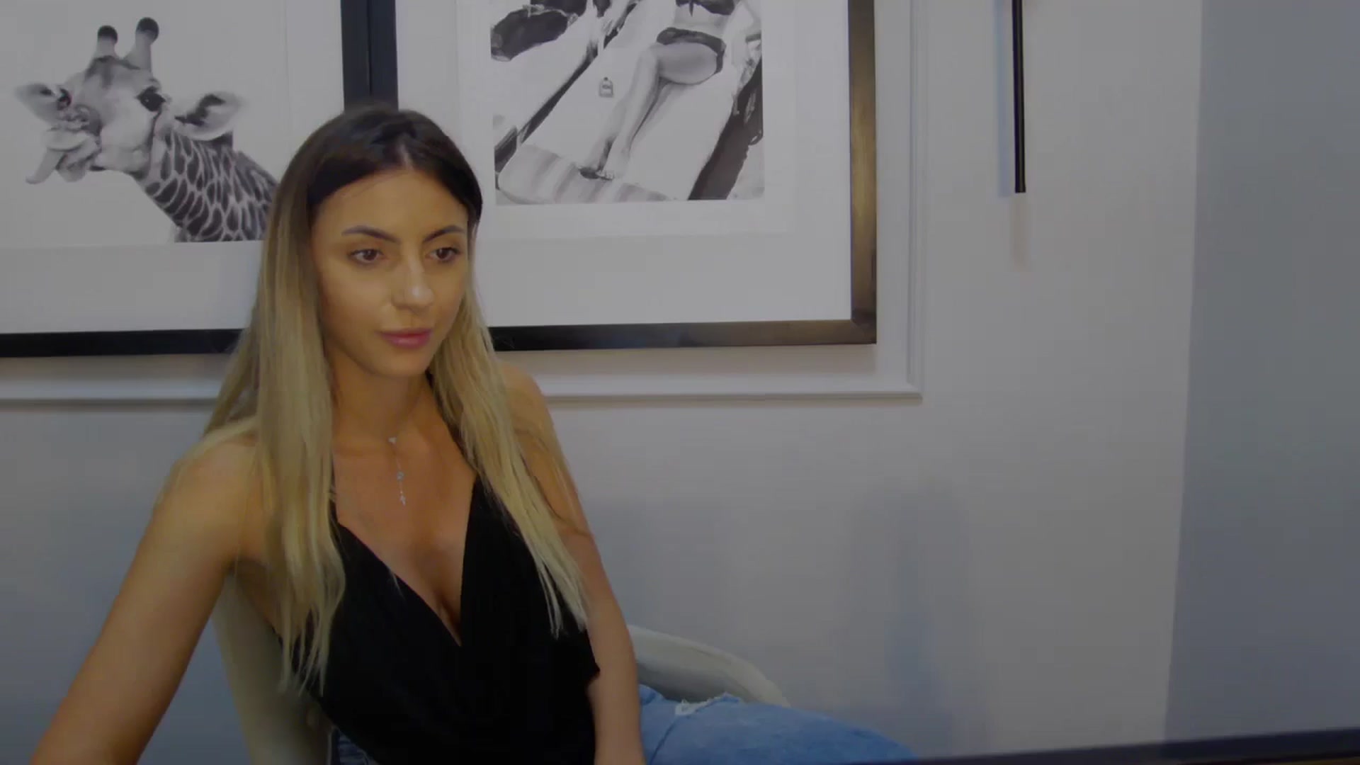 Gallery image thumbnail from Blonde_Ashley's myfreecams stream on, 09/24/2025, 13:43 image 19 of 20