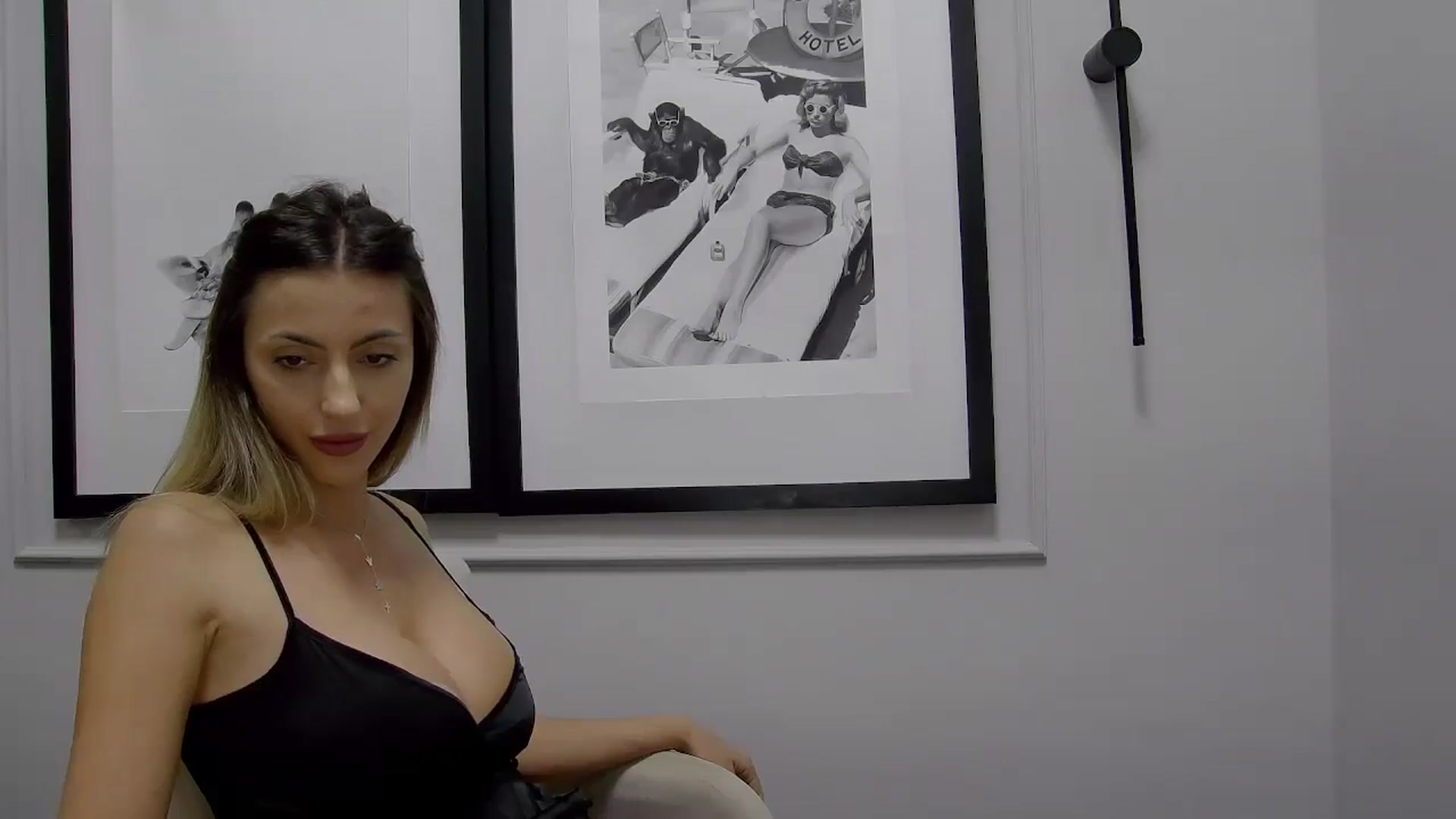 Gallery image thumbnail from Blonde_Ashley's myfreecams stream on, 09/30/2025, 17:55 image 18 of 20