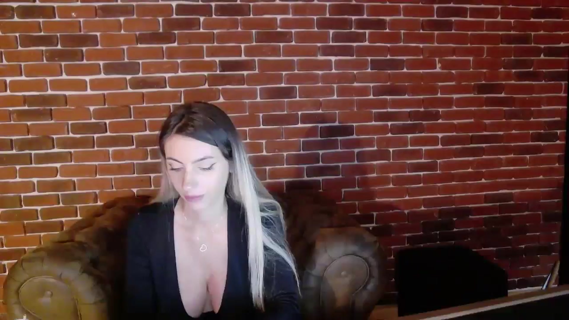 Gallery image thumbnail from Blonde_Ashley's myfreecams stream on, 10/13/2025, 13:54 image 9 of 20