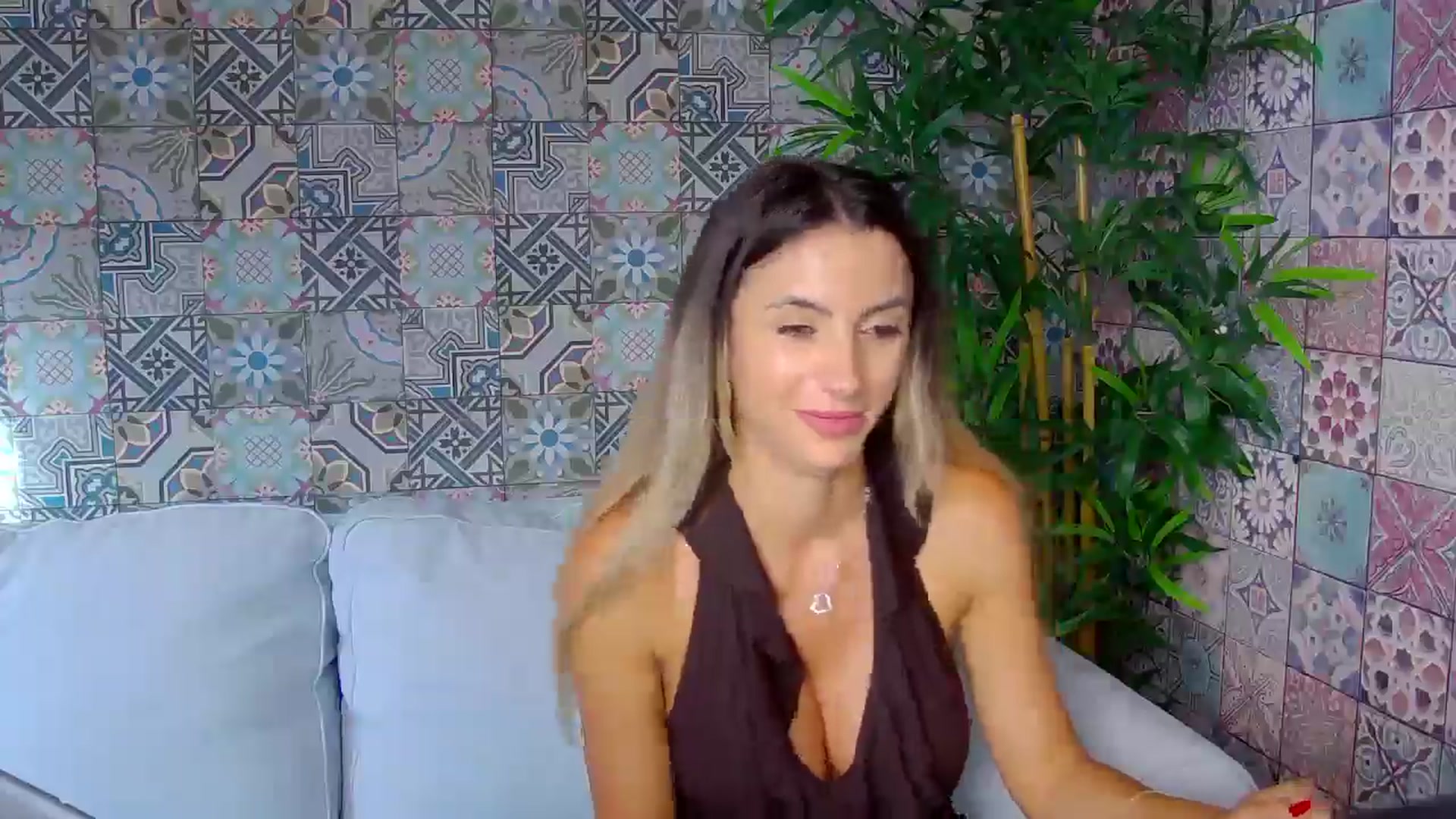Gallery image thumbnail from Blonde_Ashley's myfreecams stream on, 10/14/2025, 15:36 image 4 of 20