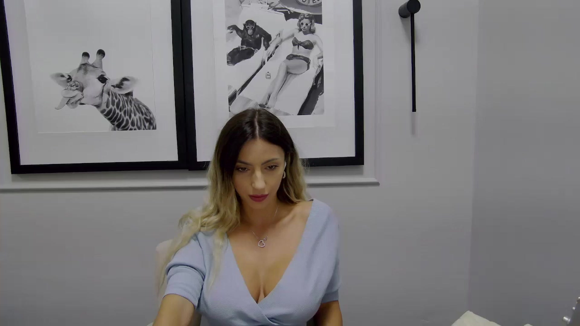 Gallery image thumbnail from Blonde_Ashley's myfreecams stream on, 10/18/2025, 16:30 image 11 of 20