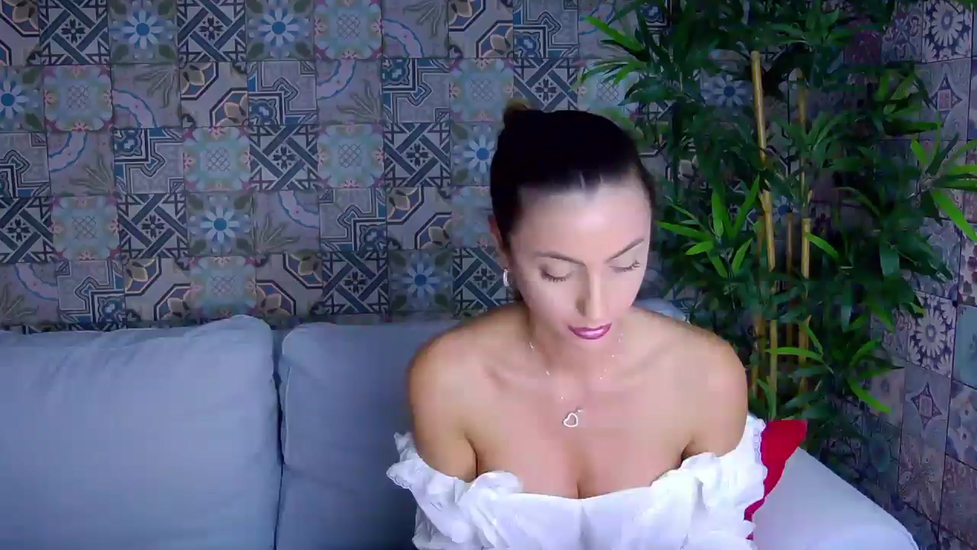 Gallery image thumbnail from Blonde_Ashley's myfreecams stream on, 11/06/2025, 20:53 image 1 of 20