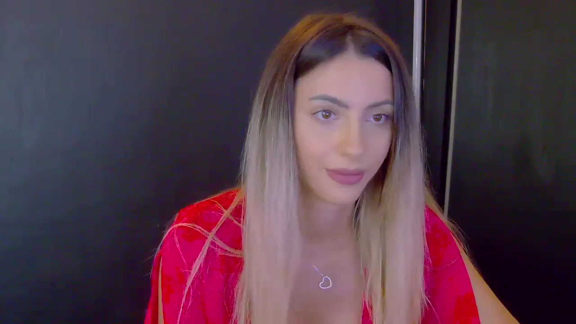 Gallery image thumbnail from Blonde_Ashley's myfreecams stream on, 11/12/2025, 19:05 image 9 of 20