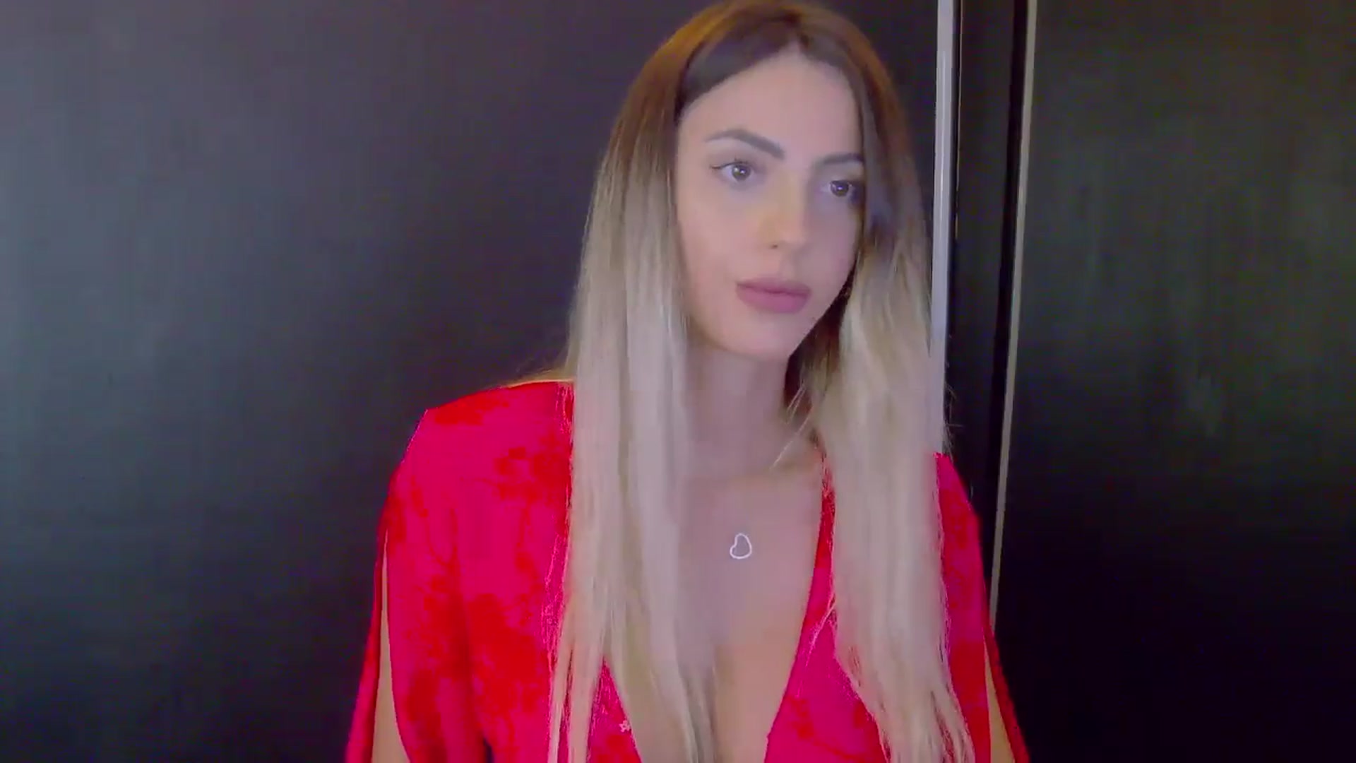 Gallery image thumbnail from Blonde_Ashley's myfreecams stream on, 11/12/2025, 19:05 image 15 of 20