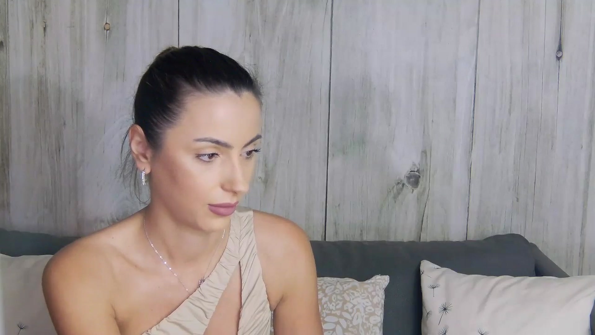 Gallery image thumbnail from Blonde_Ashley's myfreecams stream on, 11/14/2025, 12:31 image 4 of 20