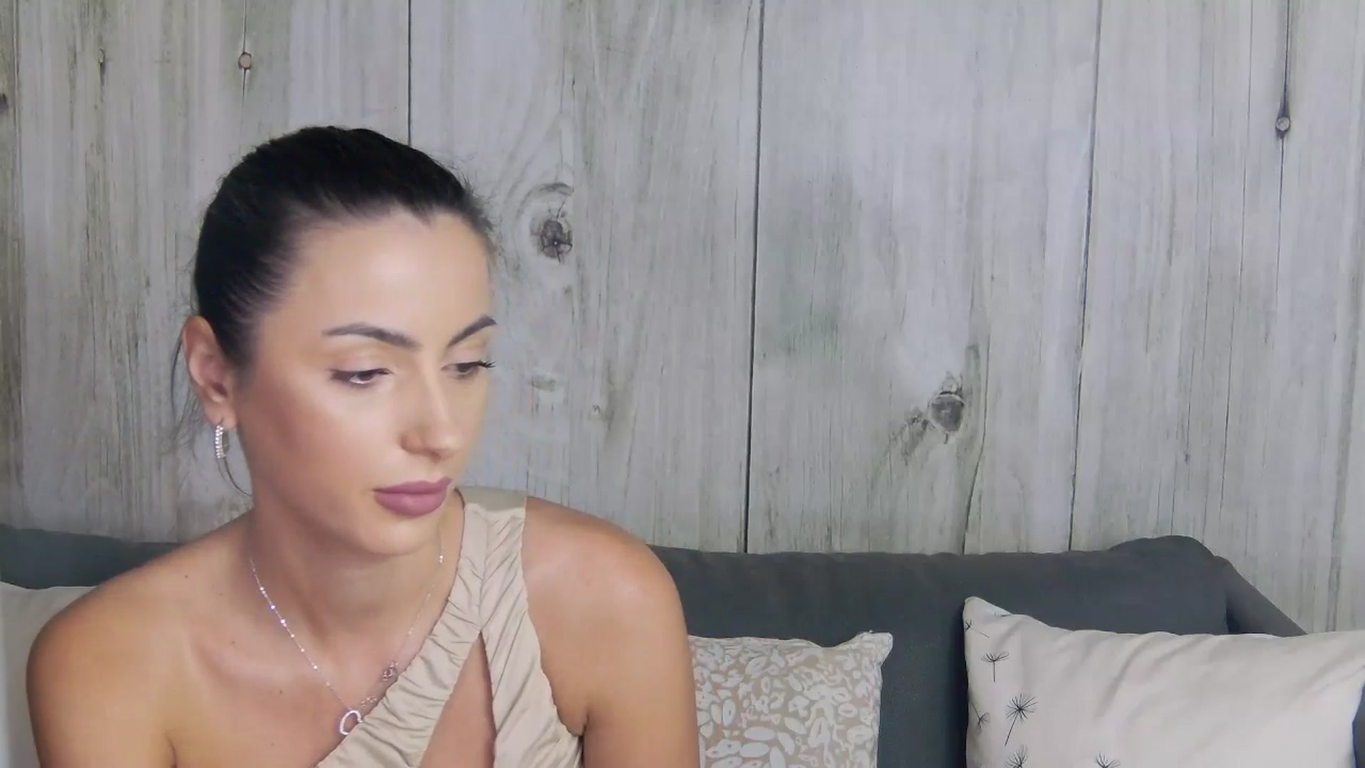 Gallery image thumbnail from Blonde_Ashley's myfreecams stream on, 11/14/2025, 12:31 image 6 of 20