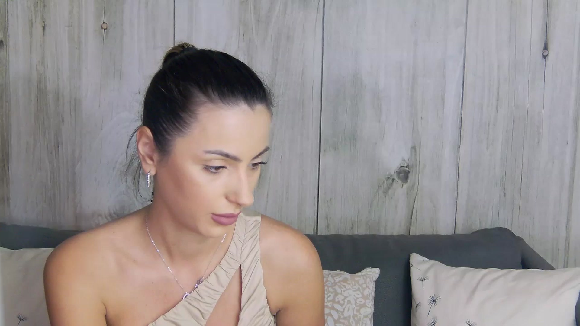 Gallery image thumbnail from Blonde_Ashley's myfreecams stream on, 11/14/2025, 12:31 image 2 of 20