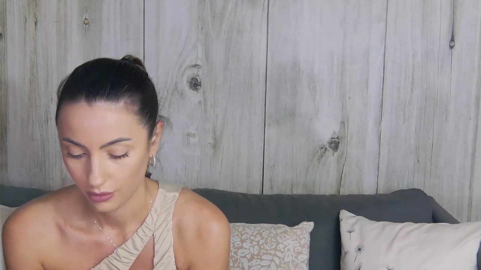 Gallery image thumbnail from Blonde_Ashley's myfreecams stream on, 11/14/2025, 12:49 image 13 of 20