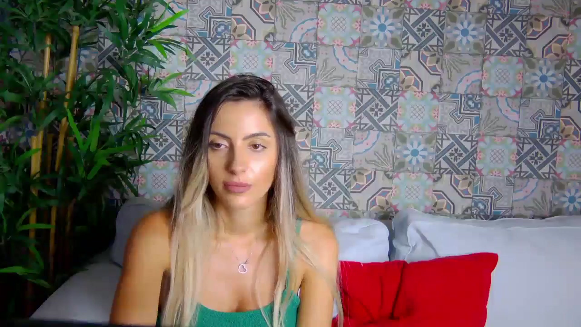 Gallery image thumbnail from Blonde_Ashley's myfreecams stream on, 11/17/2025, 16:55 image 14 of 20