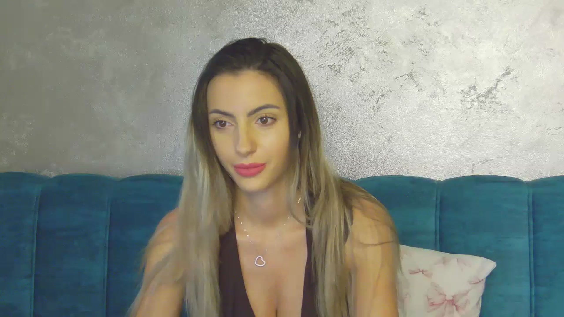 Gallery image thumbnail from Blonde_Ashley's myfreecams stream on, 12/07/2025, 19:11 image 4 of 20