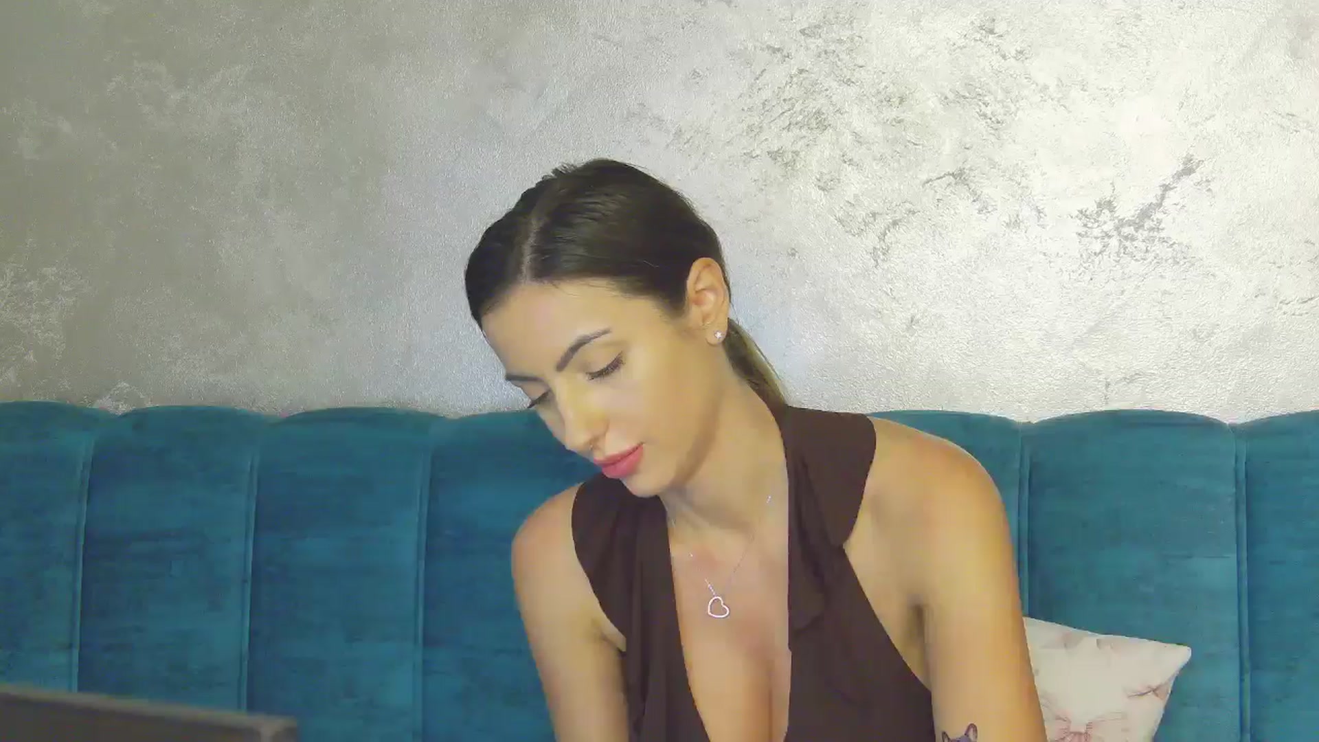Gallery image thumbnail from Blonde_Ashley's myfreecams stream on, 12/07/2025, 21:57 image 17 of 20