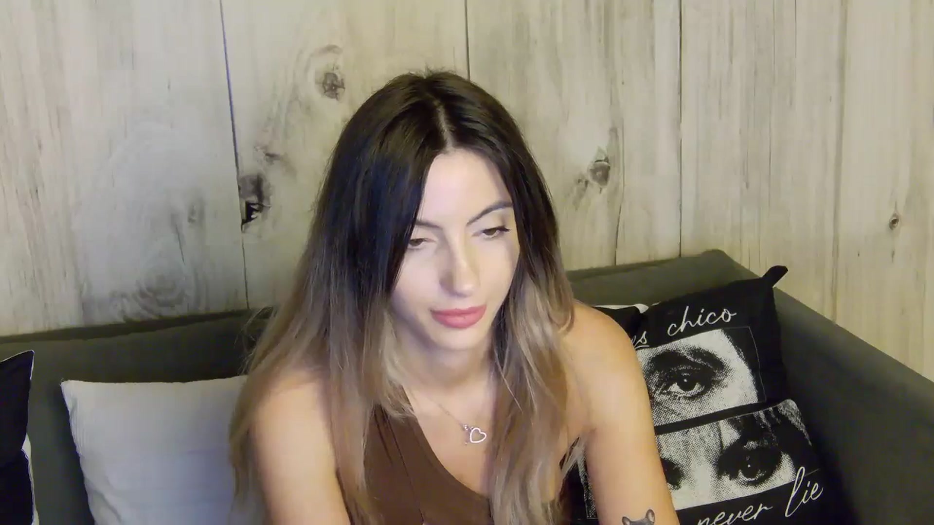 Gallery image thumbnail from Blonde_Ashley's myfreecams stream on, 12/10/2025, 17:28 image 2 of 20