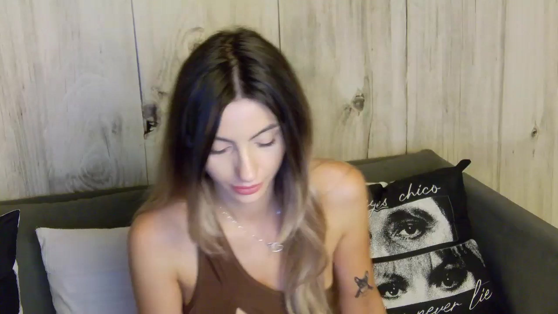 Gallery image thumbnail from Blonde_Ashley's myfreecams stream on, 12/10/2025, 17:28 image 1 of 20