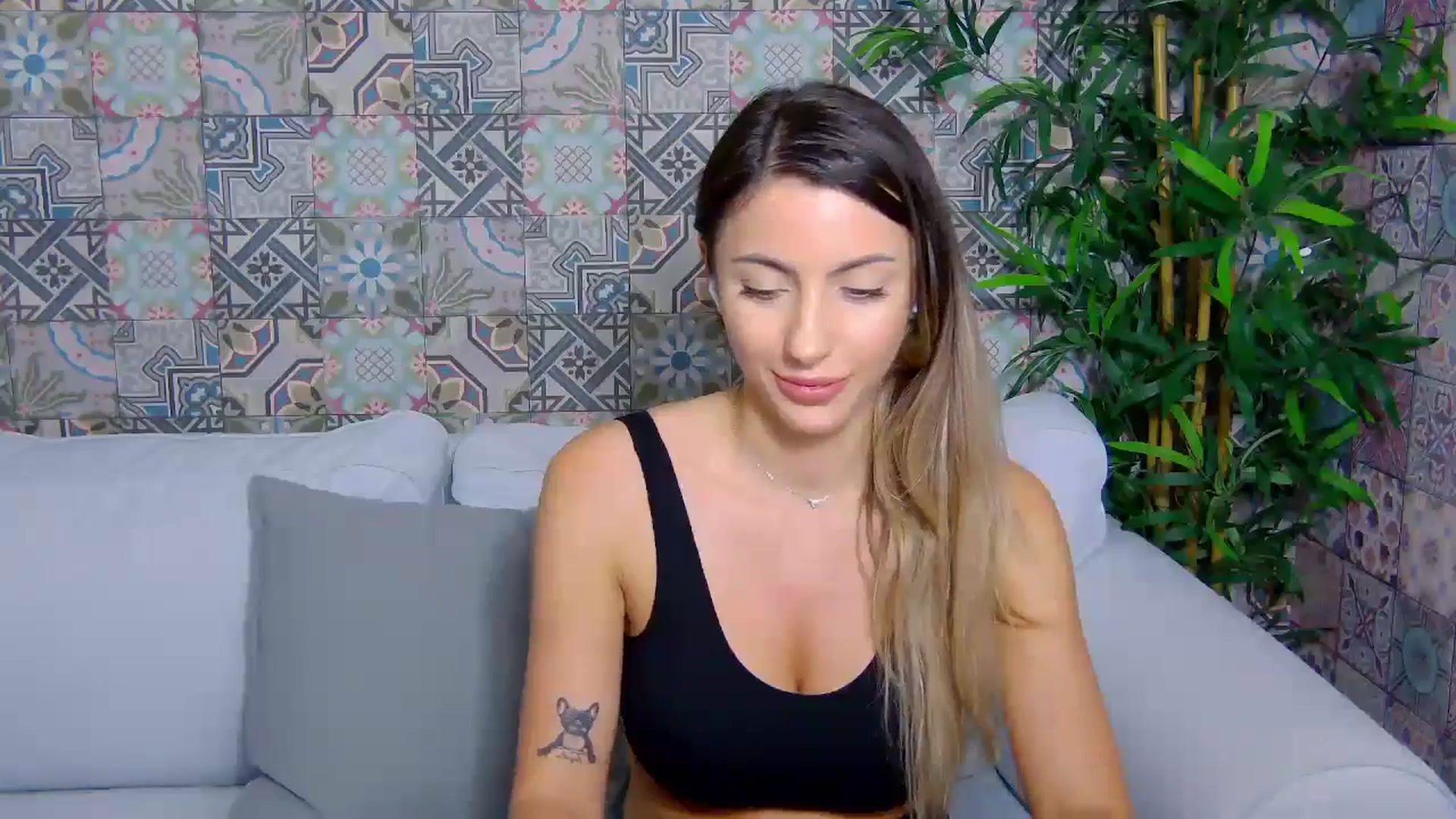 Gallery image thumbnail from Blonde_Ashley's myfreecams stream on, 01/12/2026, 17:26 image 8 of 20