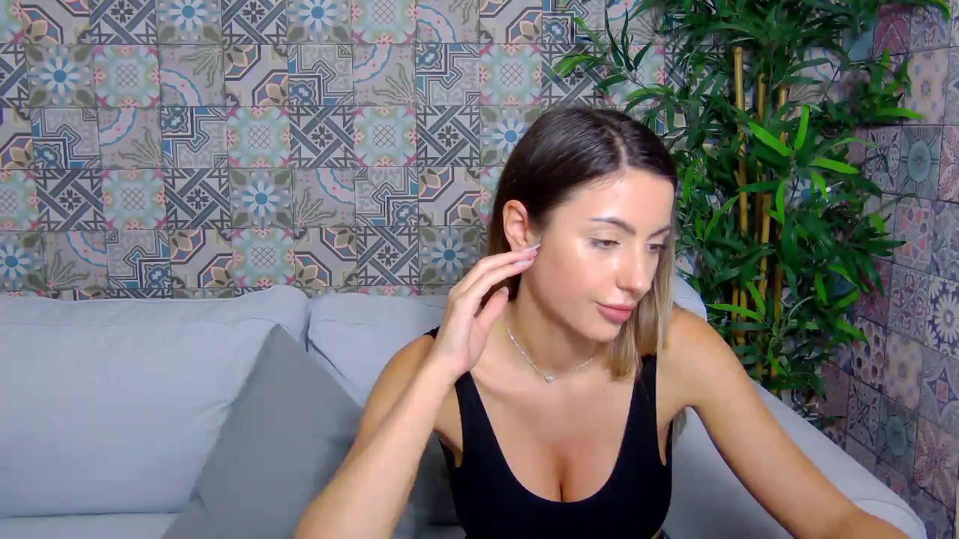 Gallery image thumbnail from Blonde_Ashley's myfreecams stream on, 01/12/2026, 18:32 image 14 of 20