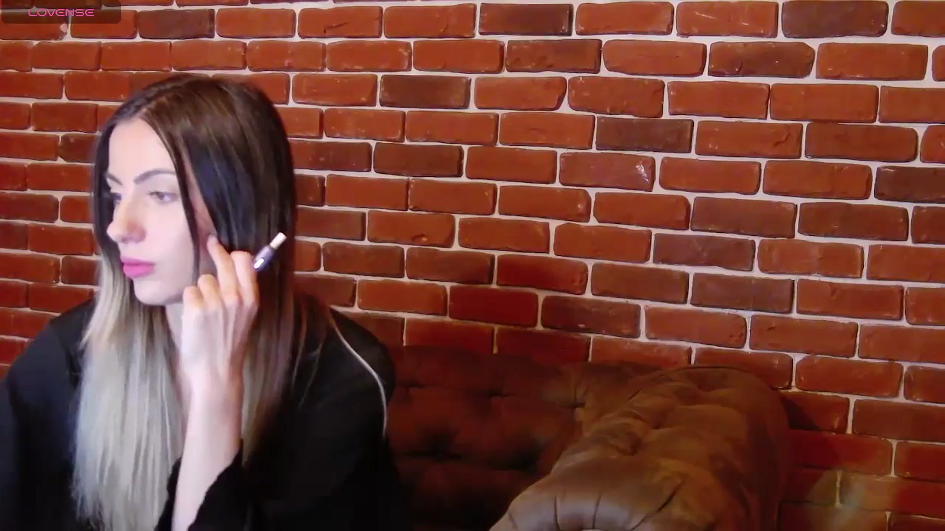 Gallery image thumbnail from Blonde_Ashley's myfreecams stream on, 01/21/2026, 13:25 image 10 of 20