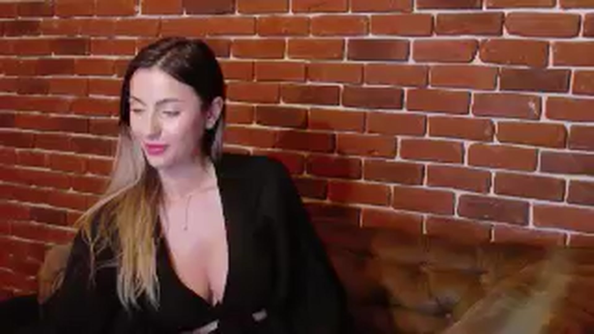 Gallery image thumbnail from Blonde_Ashley's myfreecams stream on, 01/21/2026, 18:53 image 11 of 20