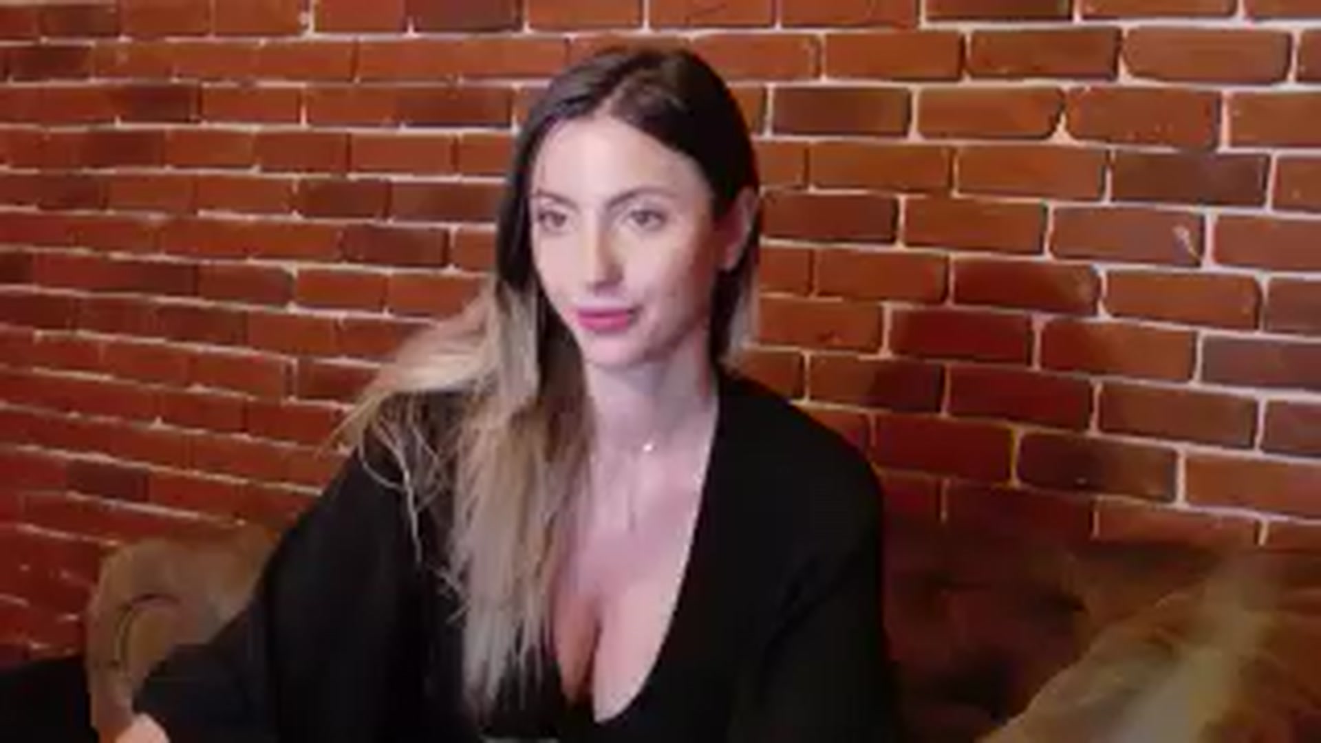 Gallery image thumbnail from Blonde_Ashley's myfreecams stream on, 01/21/2026, 18:53 image 16 of 20