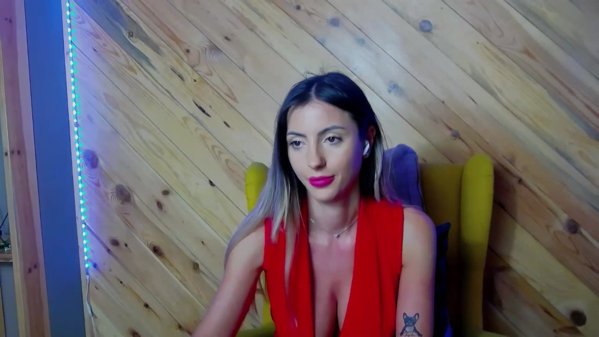 Gallery image thumbnail from Blonde_Ashley's myfreecams stream on, 01/31/2026, 18:21 image 13 of 20