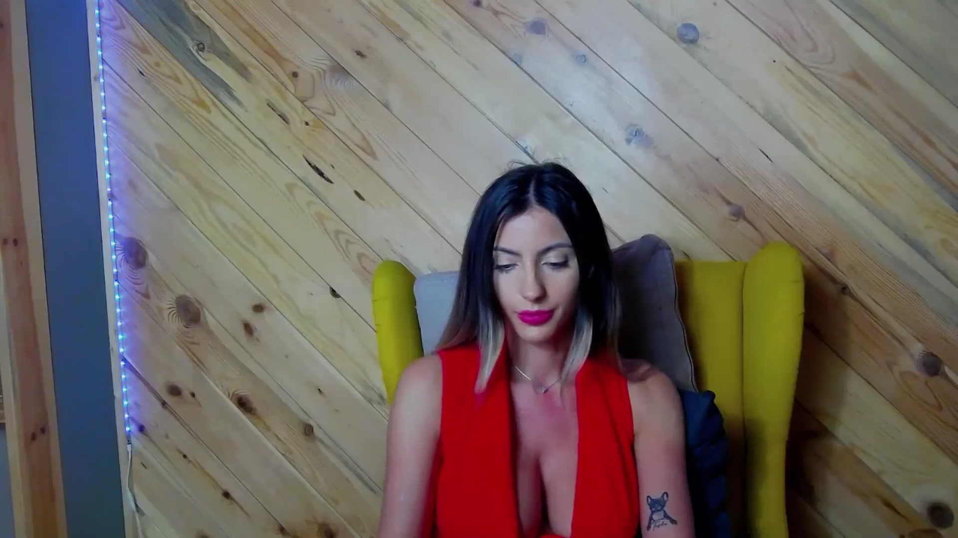 Gallery image thumbnail from Blonde_Ashley's myfreecams stream on, 01/31/2026, 18:21 image 2 of 20