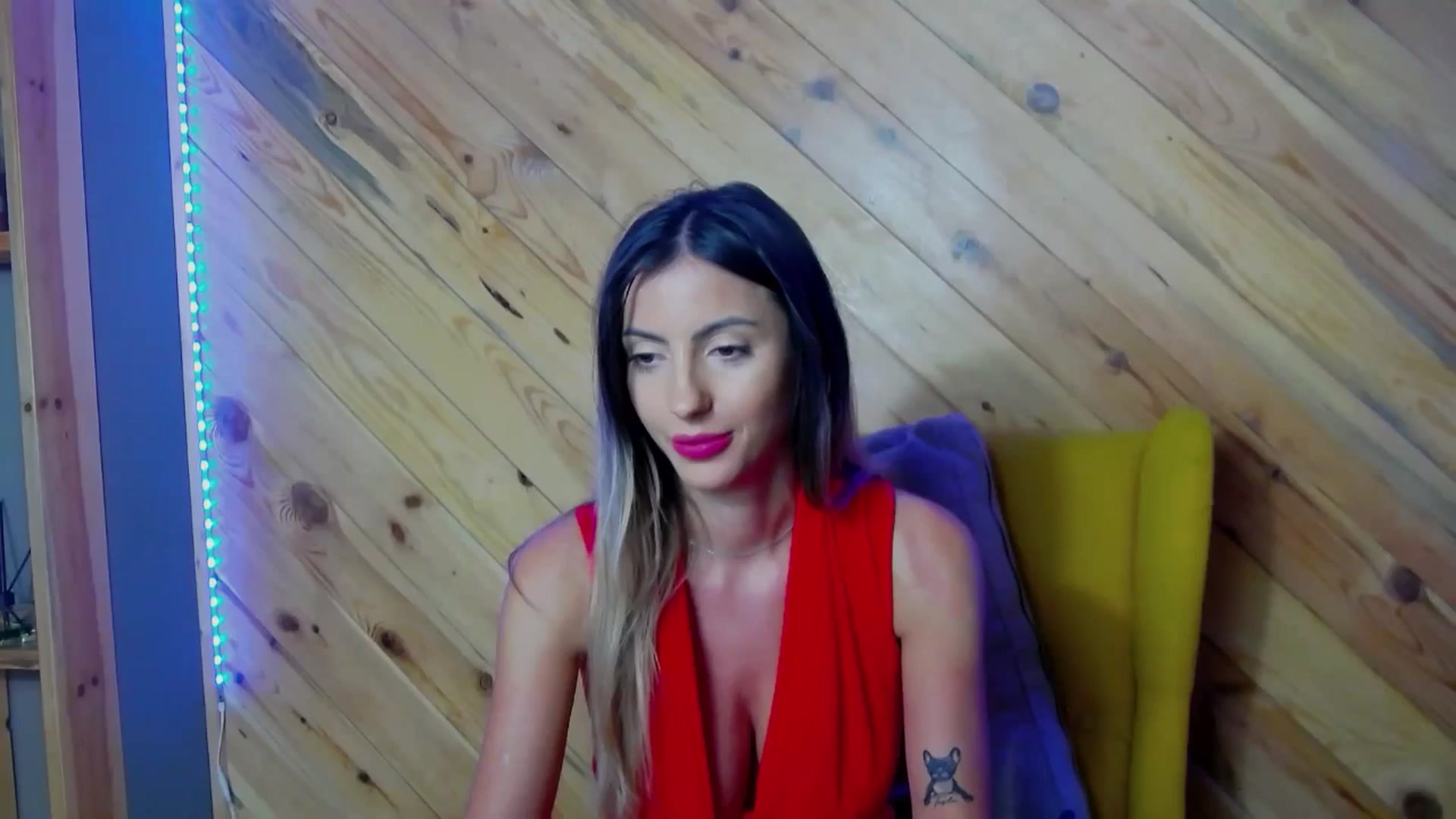 Gallery image thumbnail from Blonde_Ashley's myfreecams stream on, 01/31/2026, 20:28 image 15 of 20