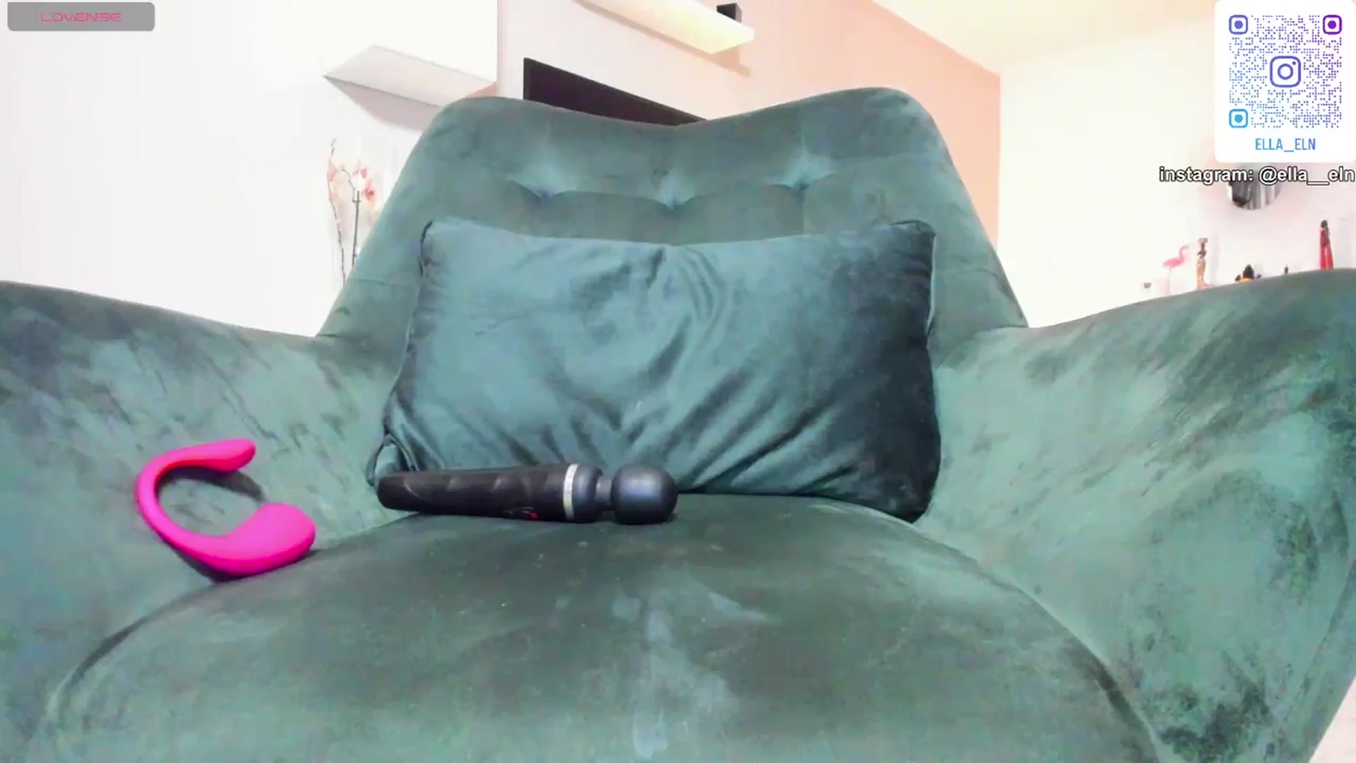 Gallery image thumbnail from Blonde_Elle's myfreecams stream on, 08/30/2023, 22:38 image 11 of 20
