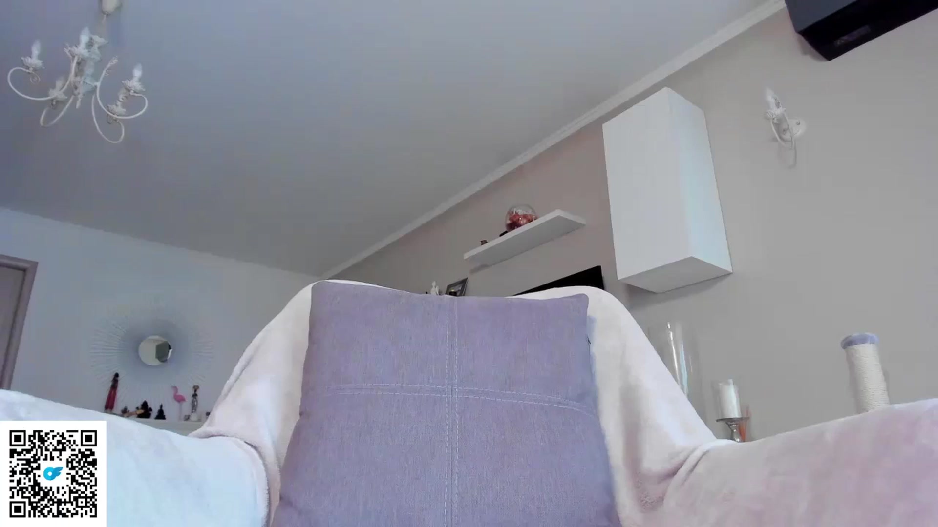 Gallery image thumbnail from Blonde_Elle's myfreecams stream on, 05/28/2024, 07:23 image 19 of 20