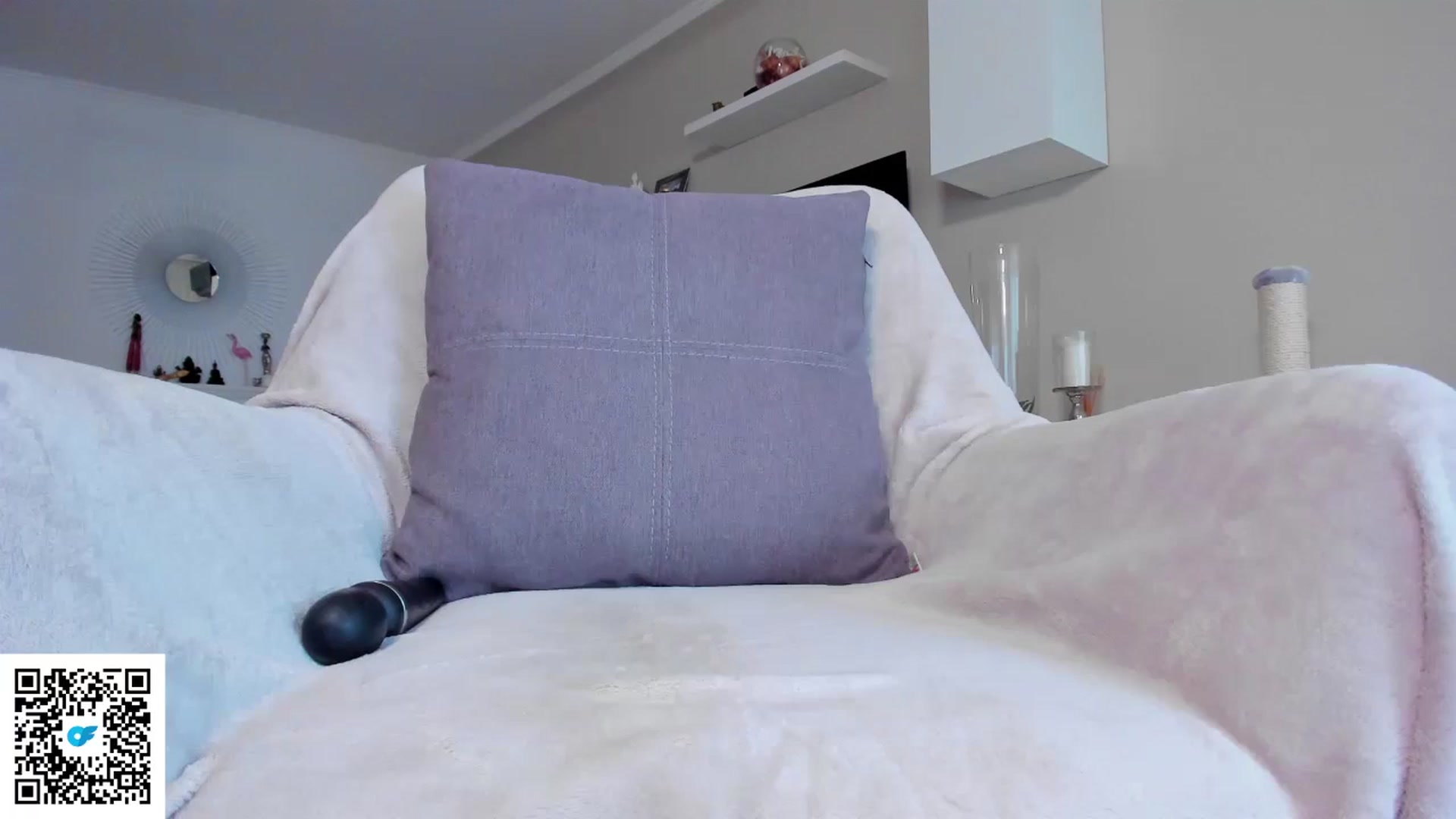 Gallery image thumbnail from Blonde_Elle's myfreecams stream on, 05/28/2024, 07:23 image 7 of 20
