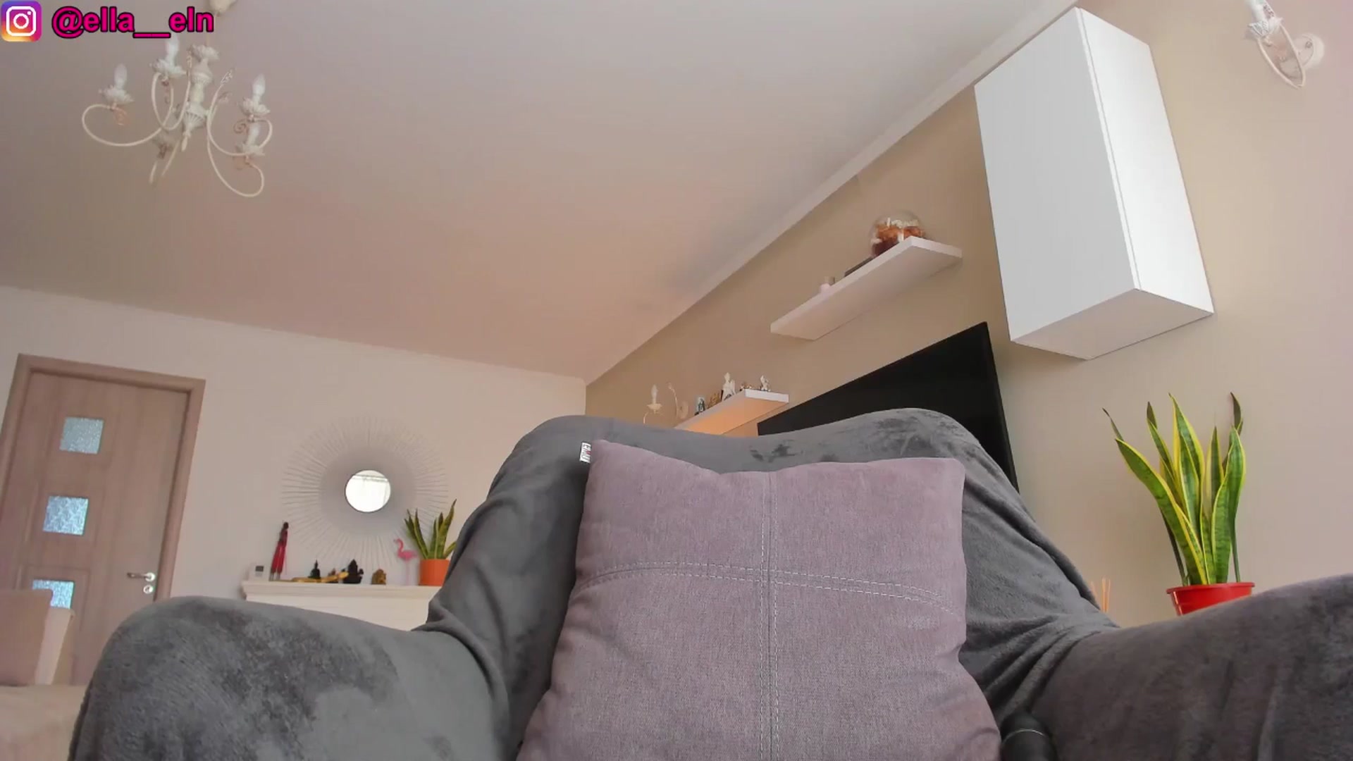 Gallery image thumbnail from Blonde_Elle's myfreecams stream on, 03/13/2025, 10:25 image 20 of 20