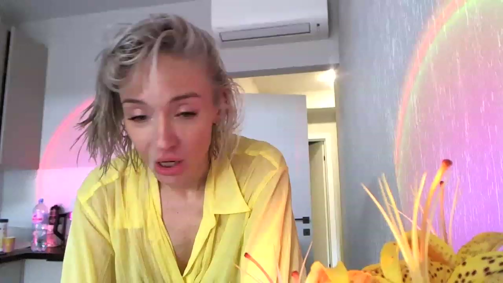 Gallery image thumbnail from Blonde_Inside's myfreecams stream on, 07/31/2023, 08:44 image 20 of 20