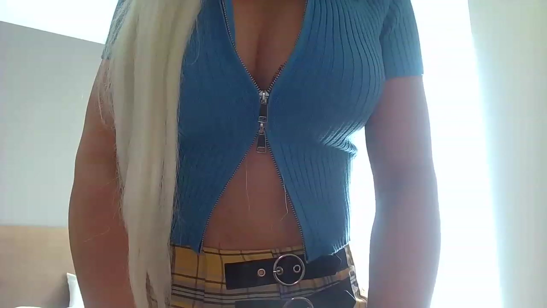 Gallery image thumbnail from Blondebabe_1's myfreecams stream on, 11/21/2022, 19:26 image 3 of 20