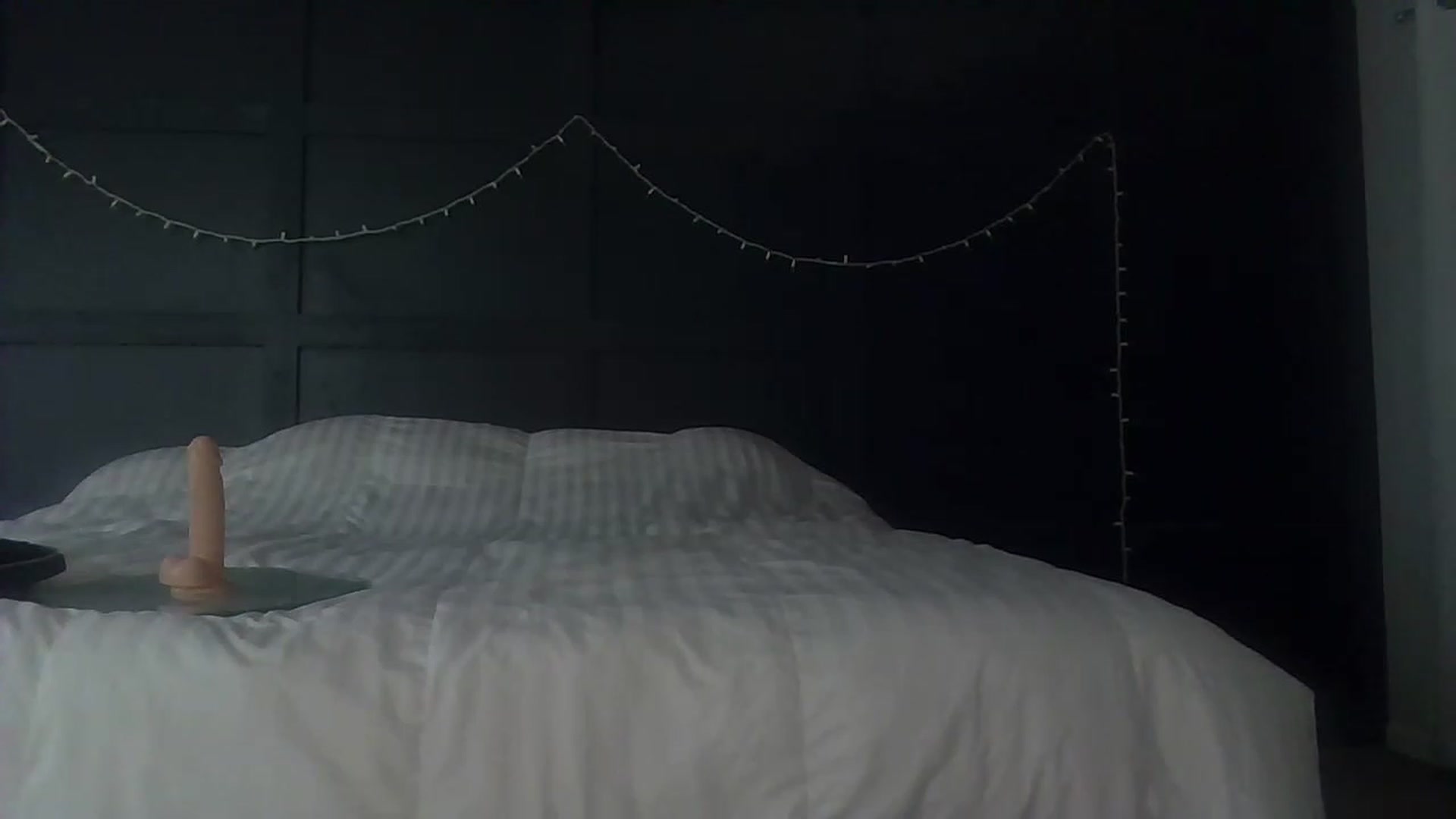 Gallery image thumbnail from Blondebabe_1's myfreecams stream on, 01/25/2023, 14:52 image 3 of 20