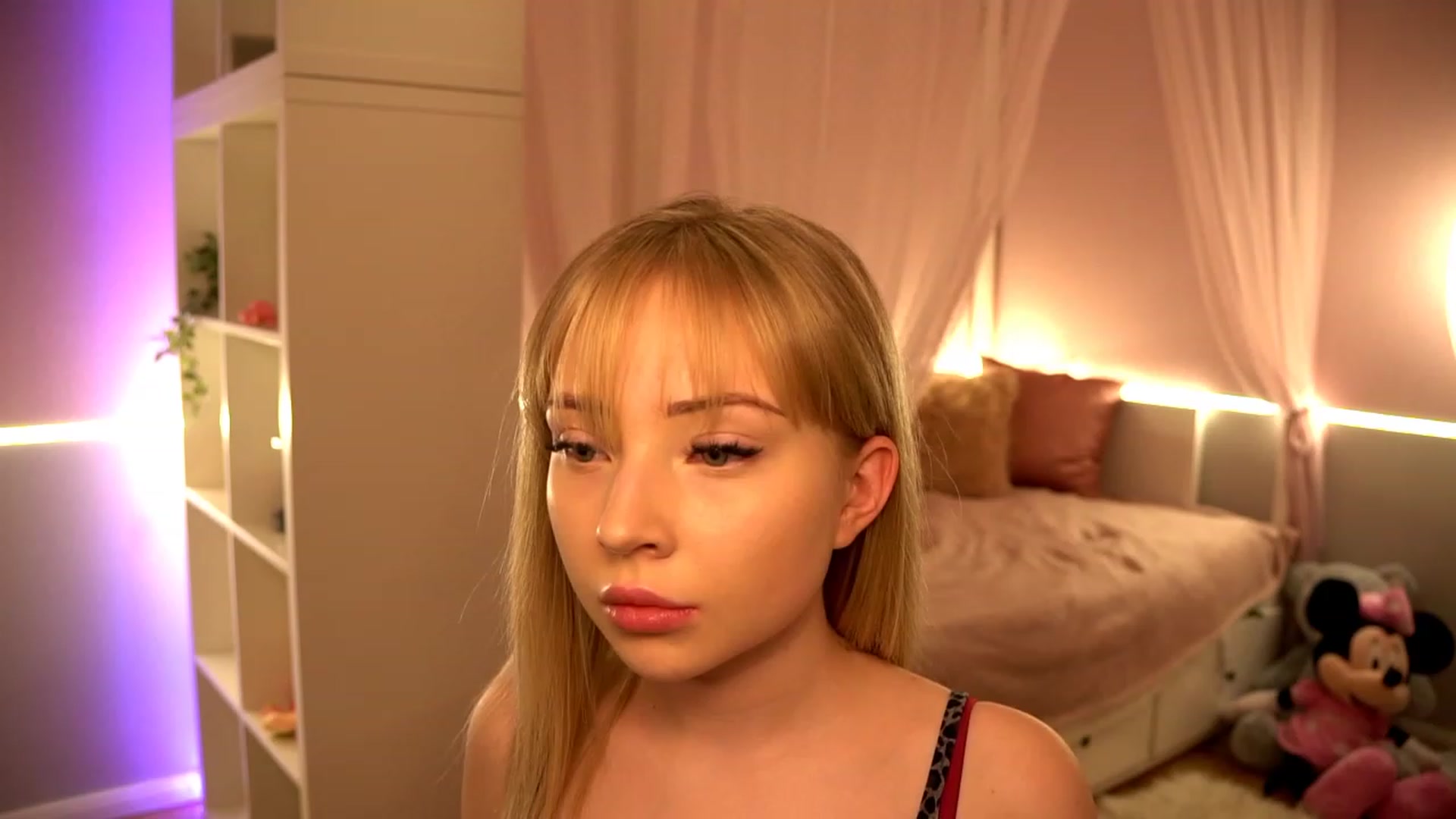 Gallery image thumbnail from Blondebbygirl's myfreecams stream on, 01/07/2023, 20:02 image 18 of 20
