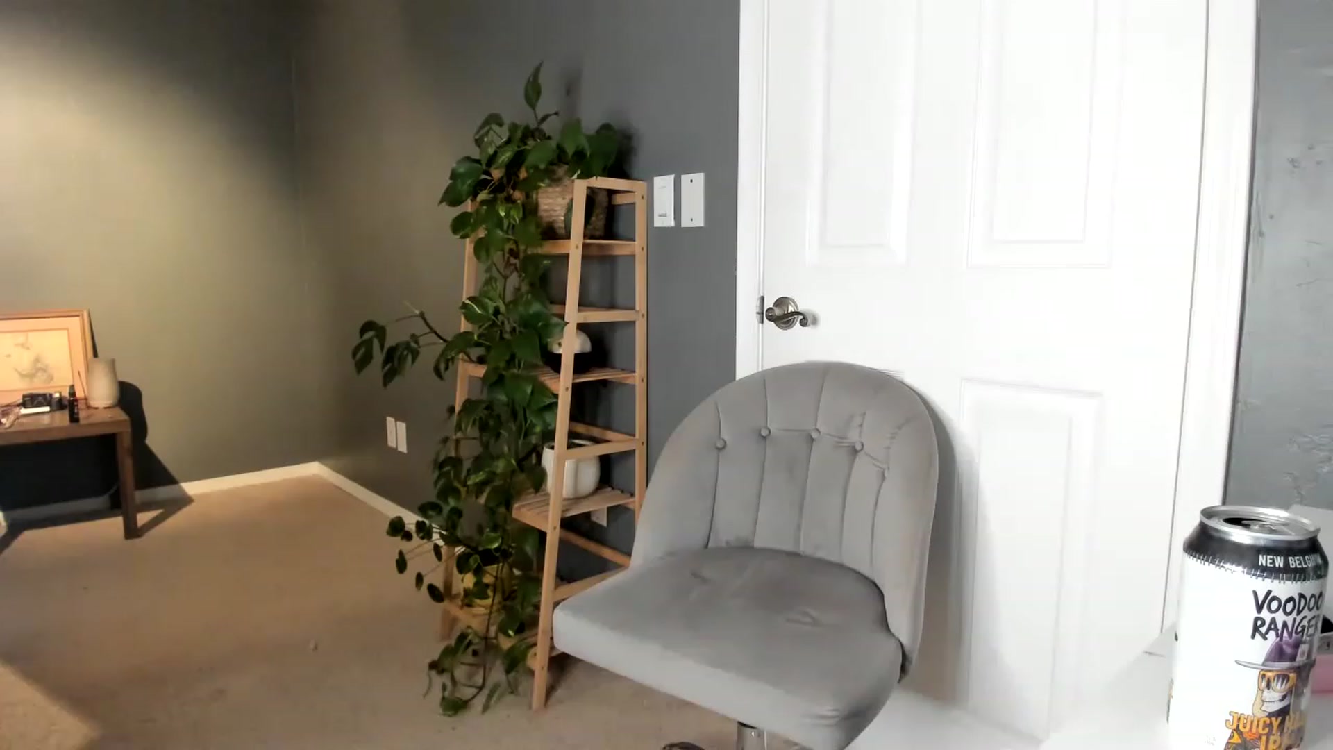 Gallery image thumbnail from Blondebootyx's myfreecams stream on, 11/17/2022, 07:36 image 17 of 20